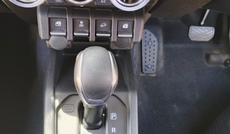 
								Suzuki Jimny full									