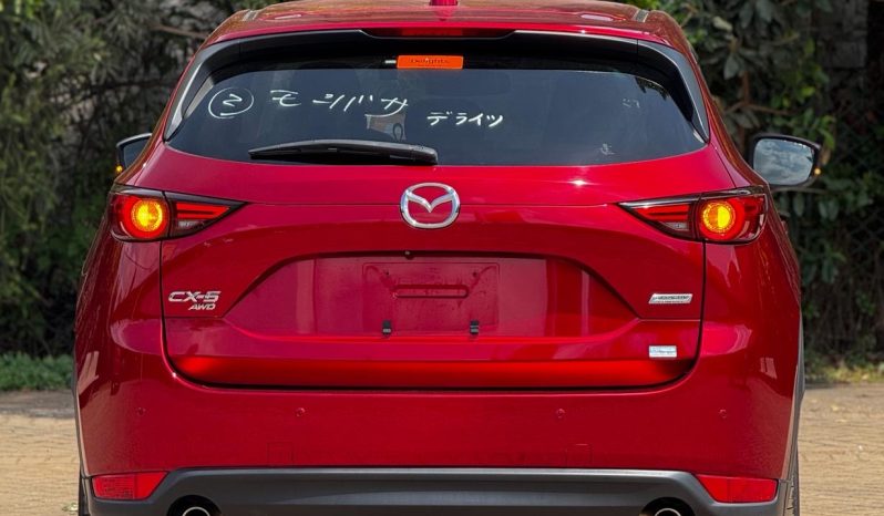 
								Mazda CX-5 full									