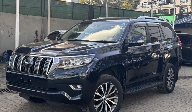 
								Toyota Land Cruiser Prado TXL full									