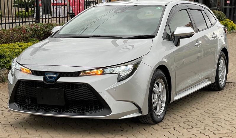 
								Toyota Corolla Touring full									