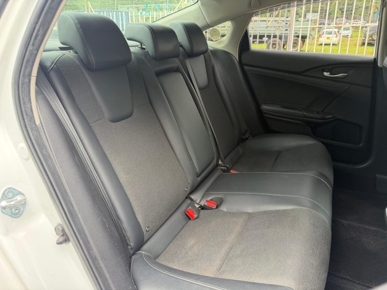
								Honda Insight full									