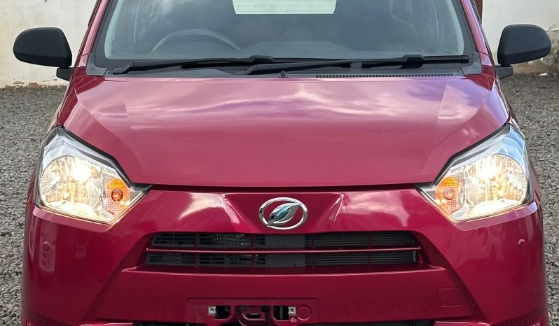 
								Daihatsu Mira E.S full									