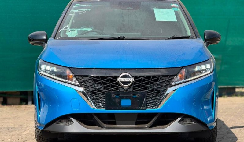 
								Nissan Note E-power full									