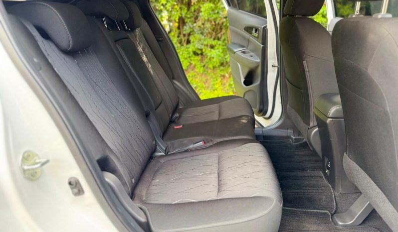 
								Mitsubishi Eclipse Cross full									