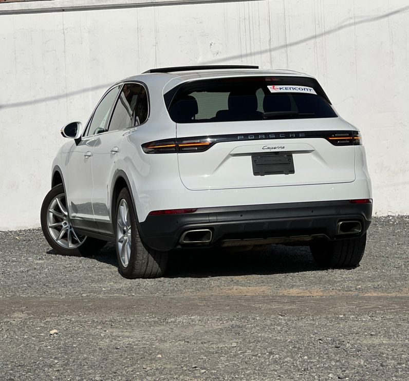 
								Porsche Cayenne full									