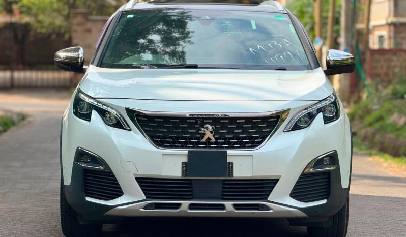 
								Peugeot 5008 GT full									