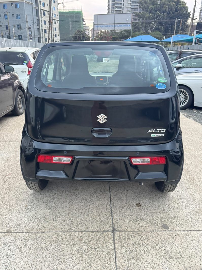 
								Suzuki Alto full									