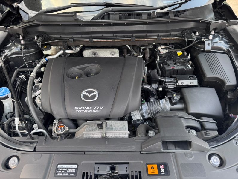 
								Mazda CX-5 full									