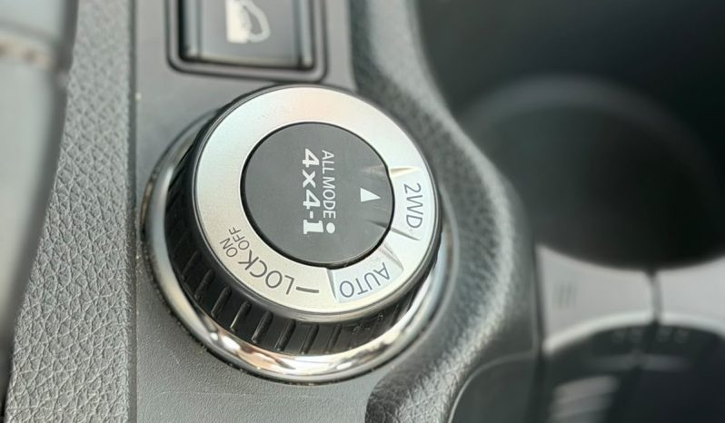 
								Nissan Xtrail full									