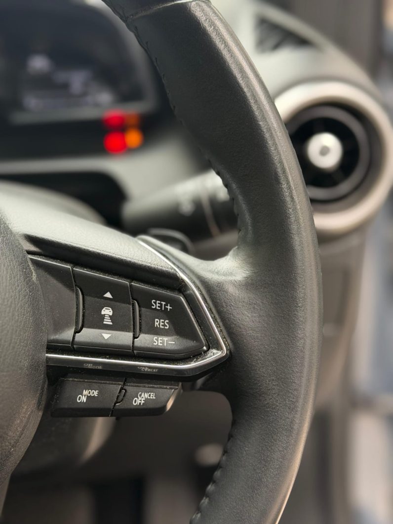 
								Mazda 2 full									