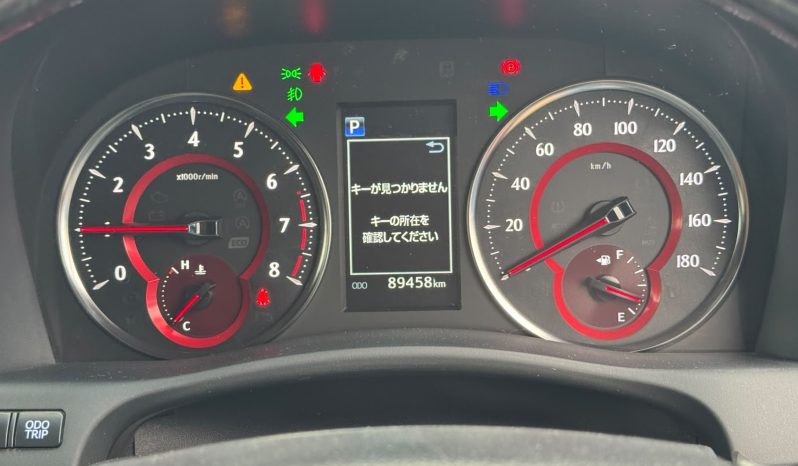 
								Toyota Alphard full									