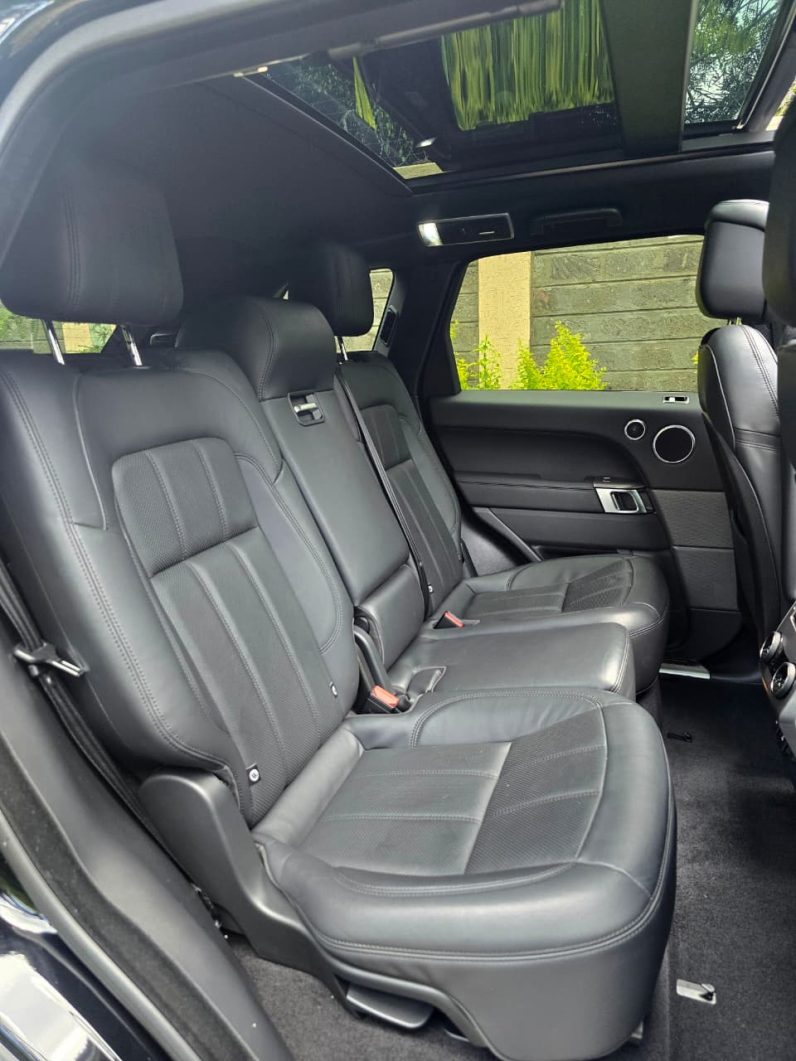 
								Range Rover Sport HSE full									