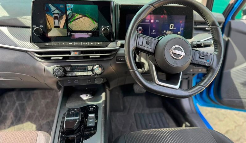 
								Nissan Note E-power full									