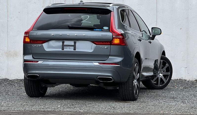 
								Volvo XC60 T8 full									