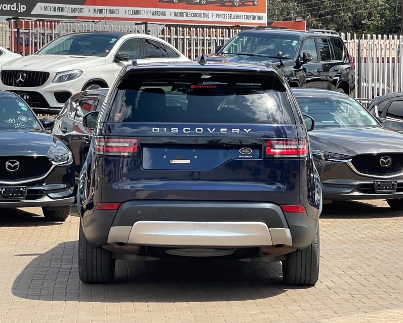 
								Landrover Discovery 5 HSE full									