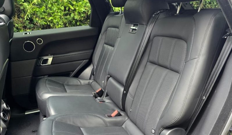 
								Range Rover Sport HSE full									