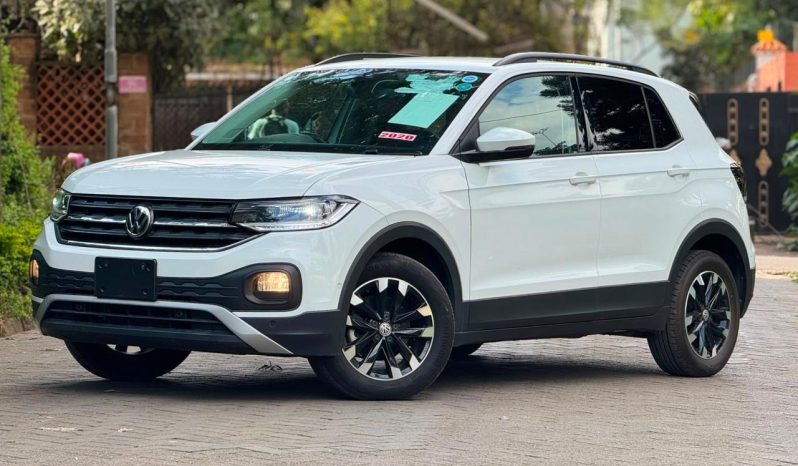 
								Volkswagen T-Cross full									