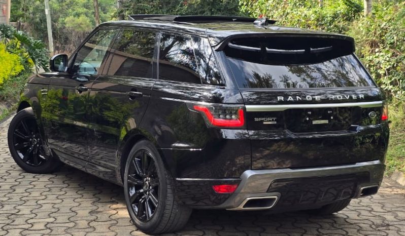 
								Range Rover Sport HSE full									
