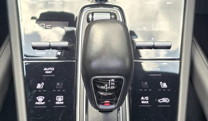 
								Porsche Cayenne Turbo full									