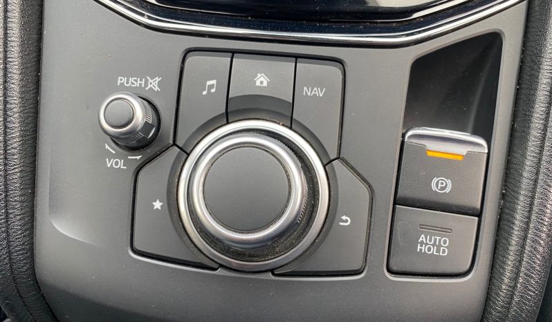 
								Mazda CX-5 full									