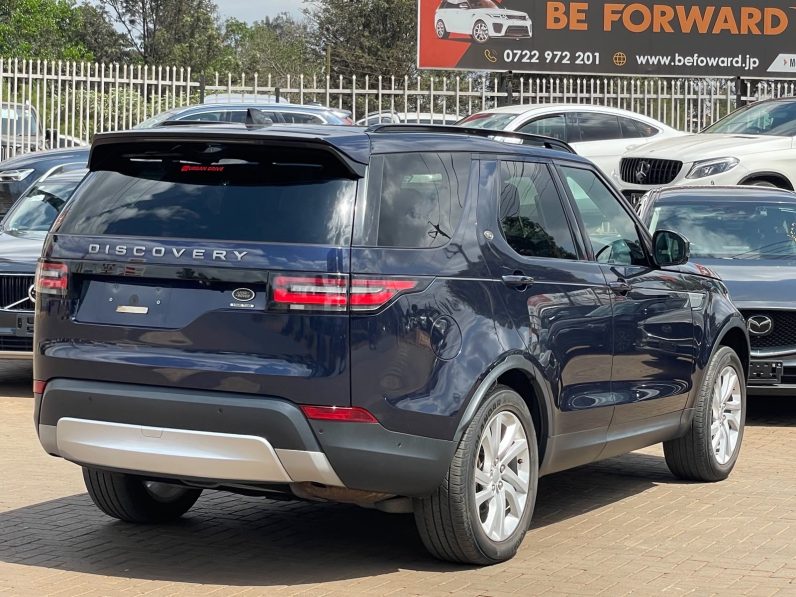 
								Landrover Discovery 5 HSE full									