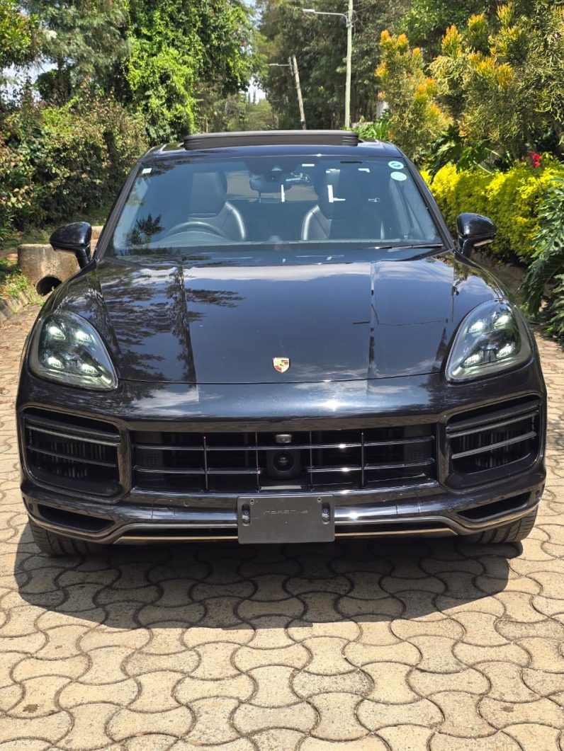 
								Porsche Cayenne Turbo full									