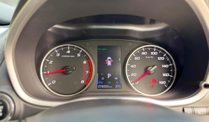 
								Mitsubishi Eclipse Cross full									