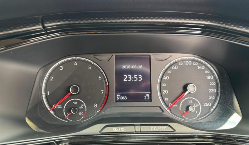 
								Volkswagen T-Cross full									