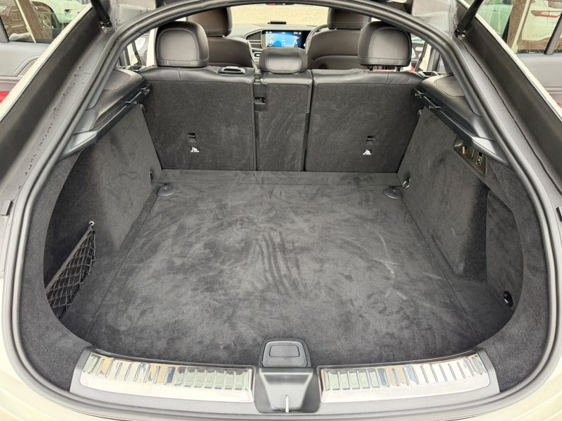 
								Mercedes Benz GLE400D full									