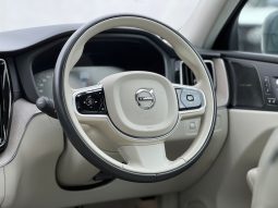 Volvo XC60 T8