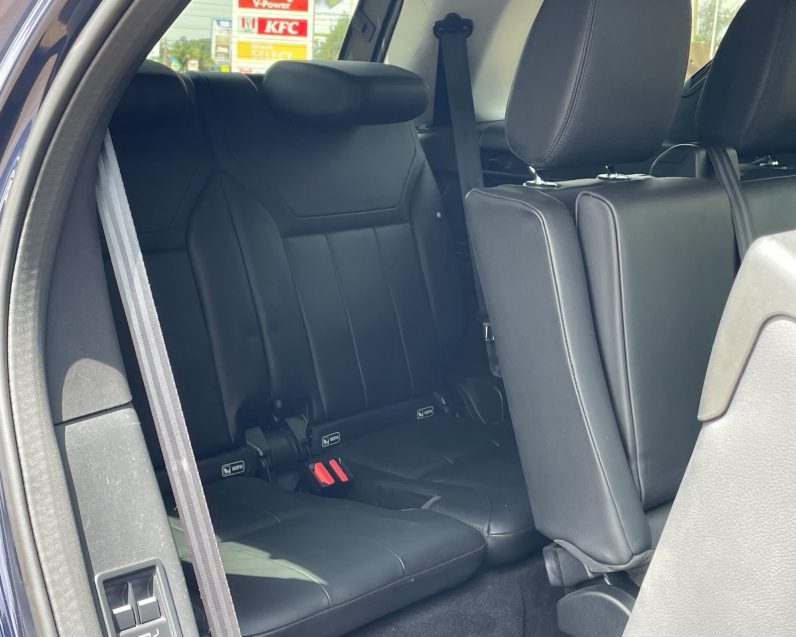 
								Landrover Discovery 5 HSE full									