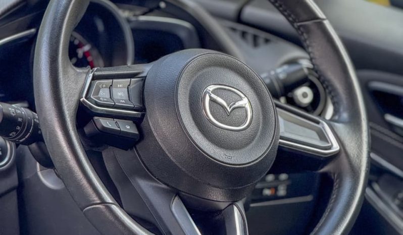 
								Mazda Demio full									