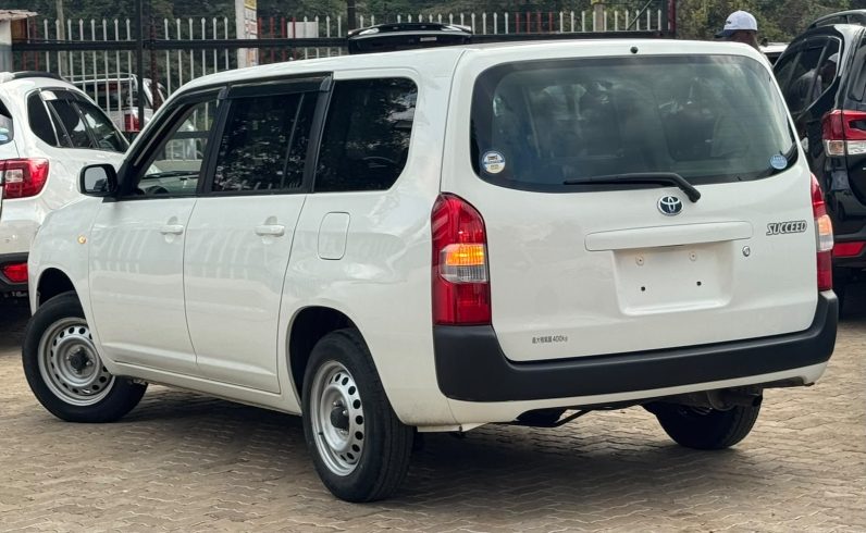 
								Toyota Succeed full									
