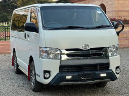 Toyota Hiace GL
