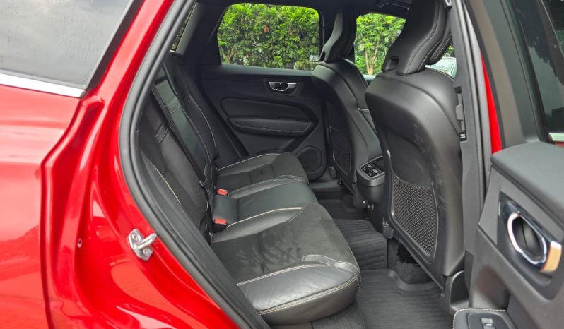 
								Volvo XC60 D4 full									