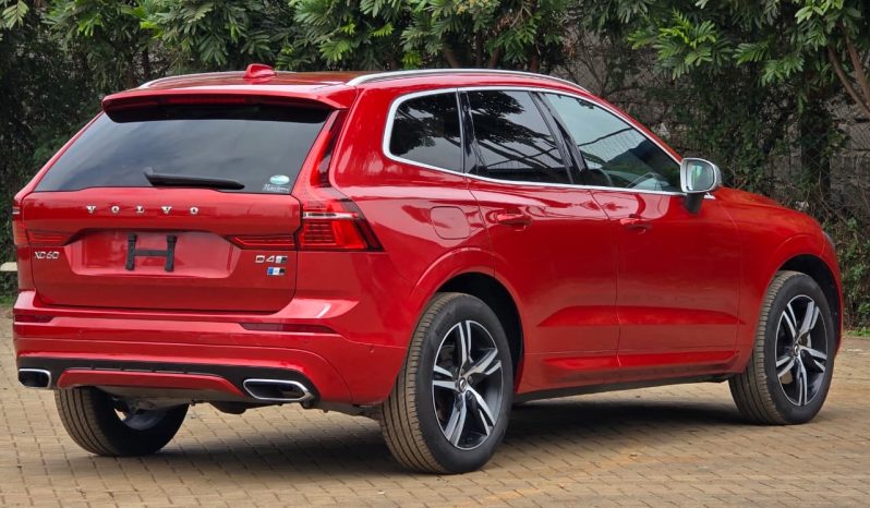 
								Volvo XC60 D4 full									
