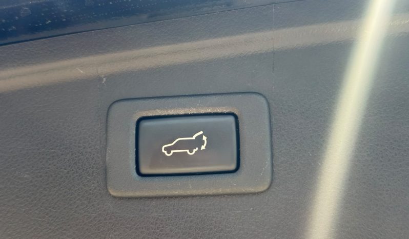 
								Subaru Outback full									