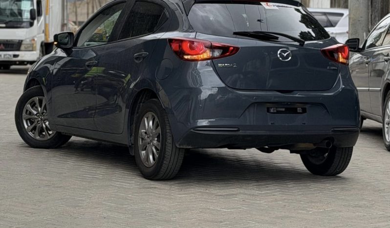 
								Mazda 2 full									