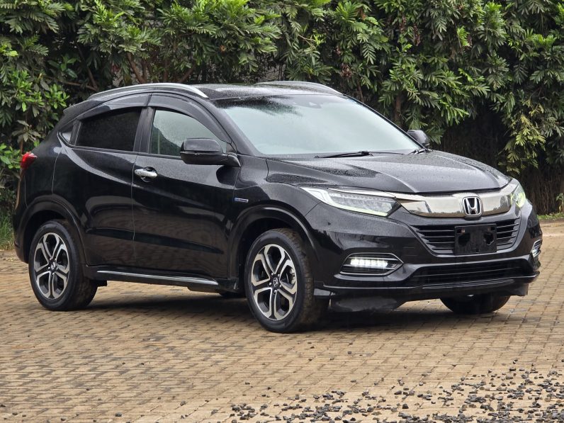 
								Honda Vezel Z full									