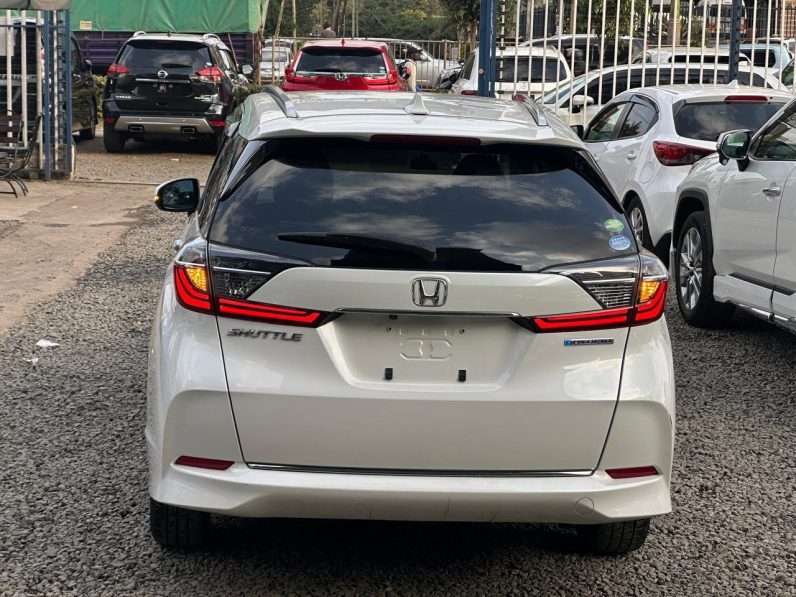 
								Honda Fit Shuttle Z full									