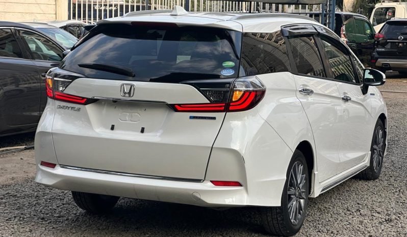 
								Honda Fit Shuttle Z full									