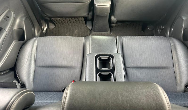 
								Honda Fit Shuttle Z full									