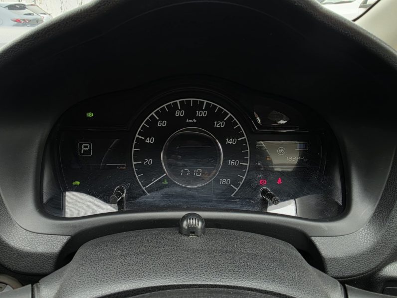 
								Nissa Note E-power full									