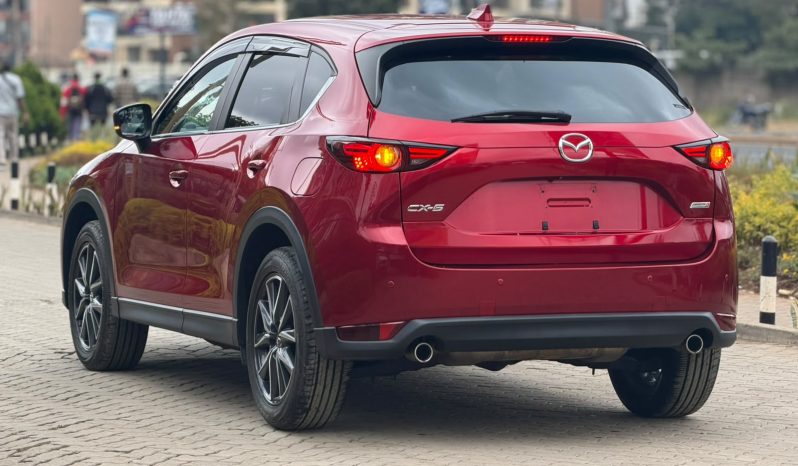 
								Mazda CX-5 full									