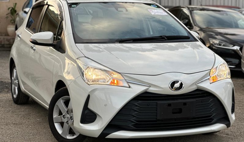 
								Toyota Vitz full									