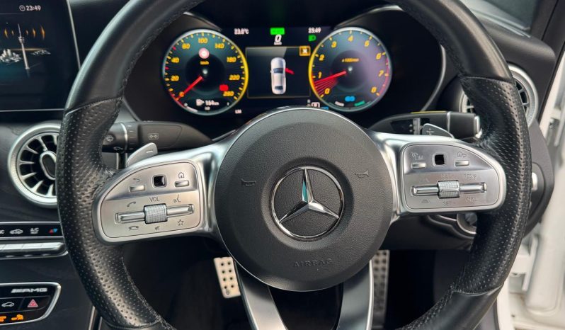 
								Mercedes Benz C200 full									