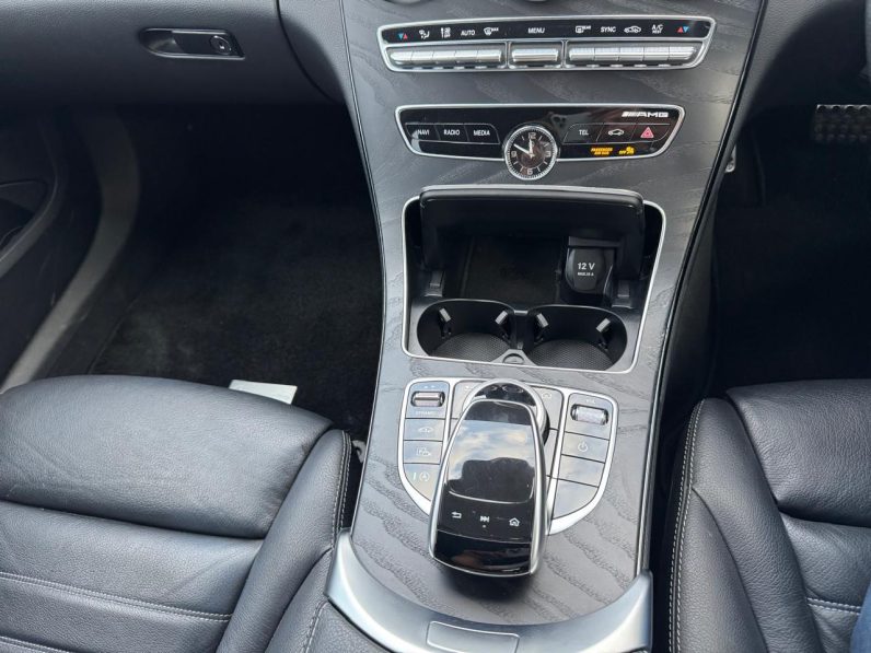 
								Mercedes Benz C200 full									