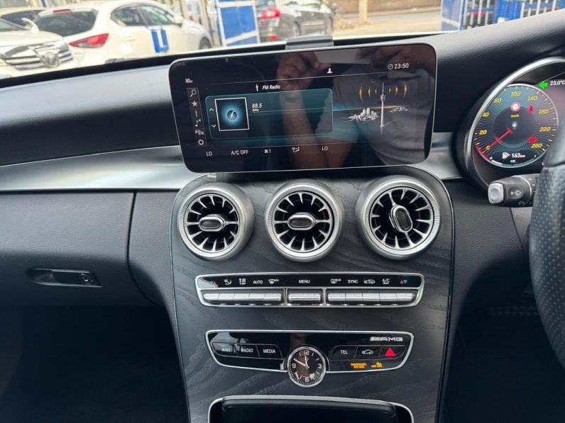 
								Mercedes Benz C200 full									