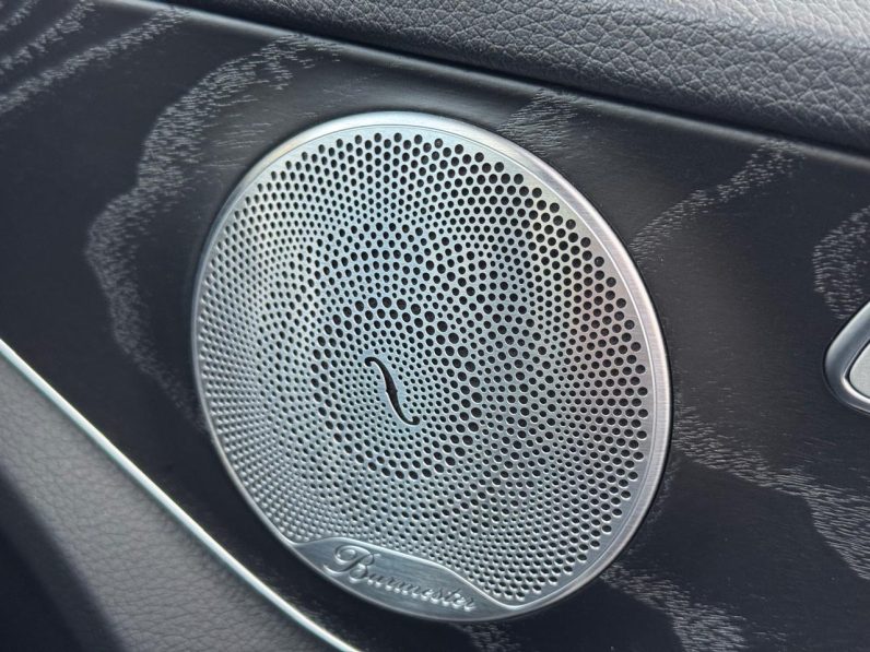 
								Mercedes Benz C200 full									