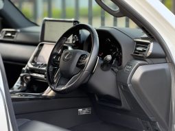 Lexus LX600